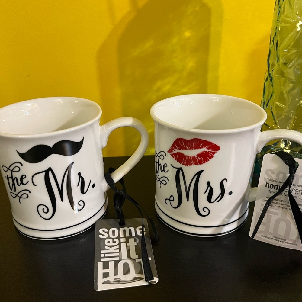 Home Essentials  “The Mr. & Mrs.” White and Black Mugs Set